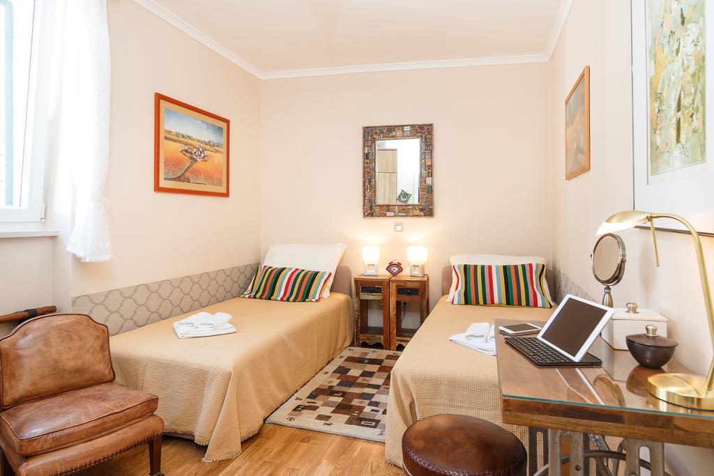 Split Inn Apartments ภายนอก รูปภาพ